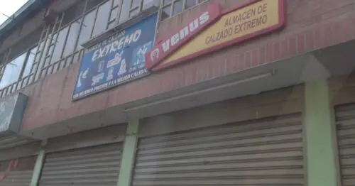 ALMACEN DE CALZADO EXTREMO ALMACEN DE CALZADO EXTREMO